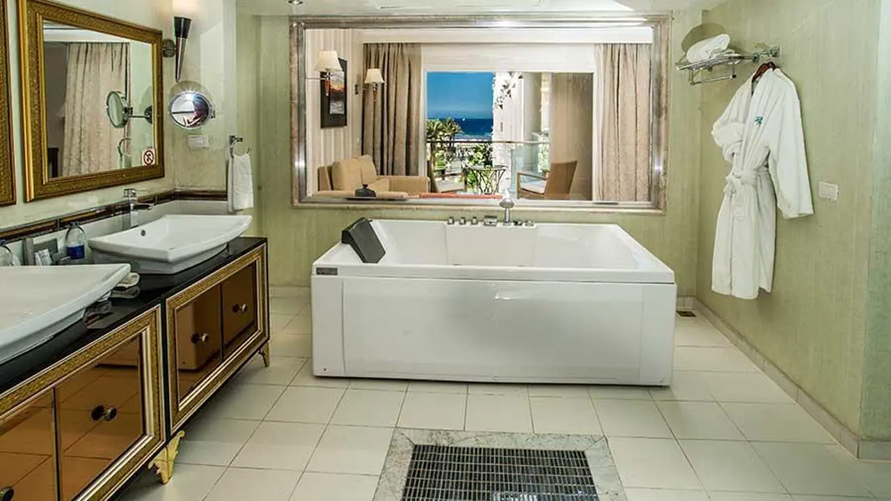 الفندق بريمير لو ريف آند سبا - سهل حشيش